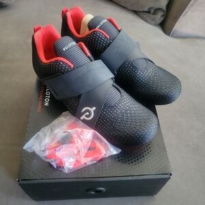 Peloton Altos Cycling Shoes M 9.5 Brand new with box